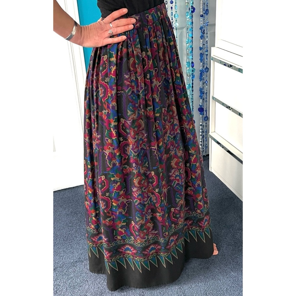 Vintage 90s Abstract Art Maxi Skirt – Custom Made, Multicoloured-gathered A-line - Picture 9 of 16
